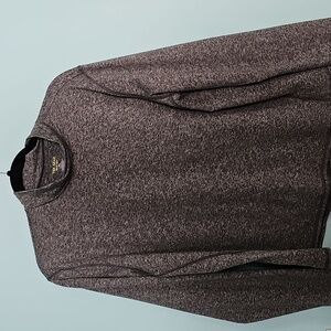 Womens Tek Gear warm top.